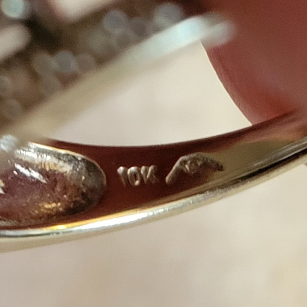 White Gold Diamond Ring Sz 7 - Picture 9 of 9
